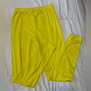Yellow leggings